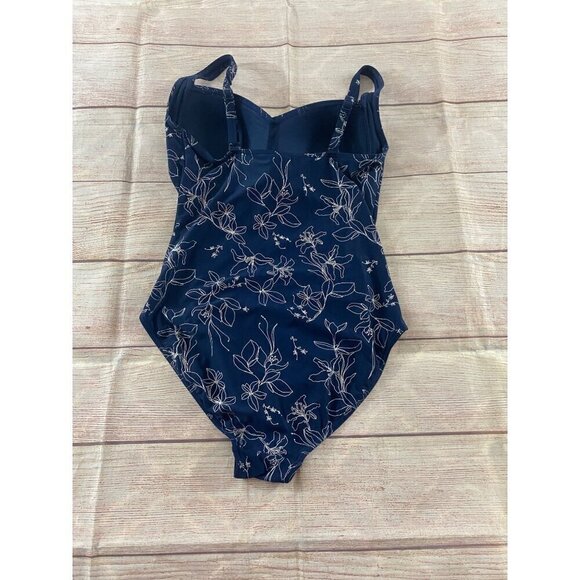 Niptuck Swim Women's Ruched Bodice Printed One Piece Swimsuit - 8 - Picture 7 of 12